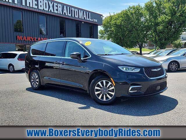 2024 Chrysler Pacifica Hybrid Select for sale in Nottingham, MD