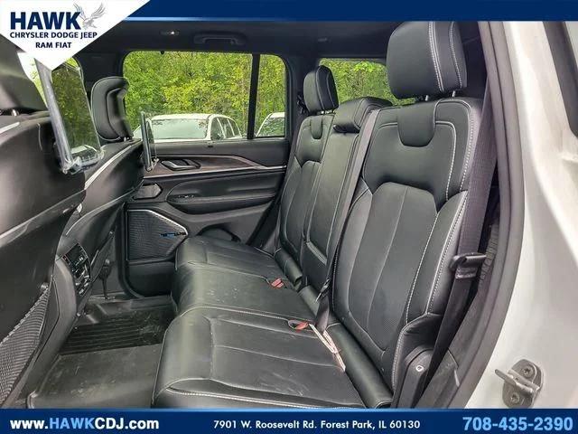 2023 Jeep Grand Cherokee Overland 4x4