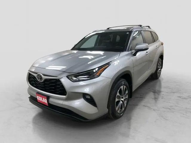 2023 Toyota Highlander XLE for sale in Hermantown, MN