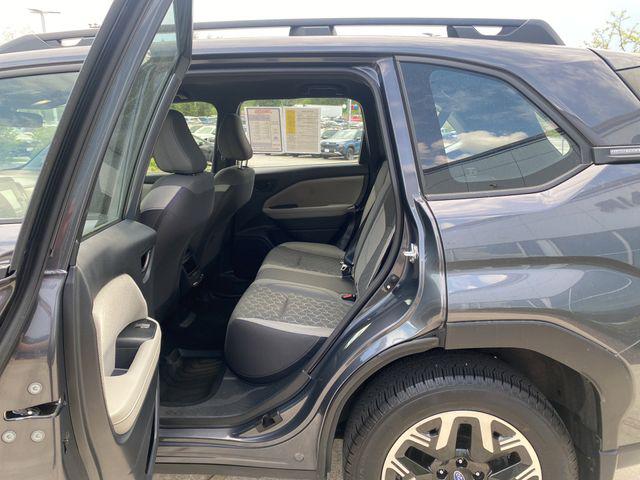 2025 Subaru Forester Base