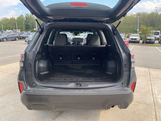 2025 Subaru Forester Base