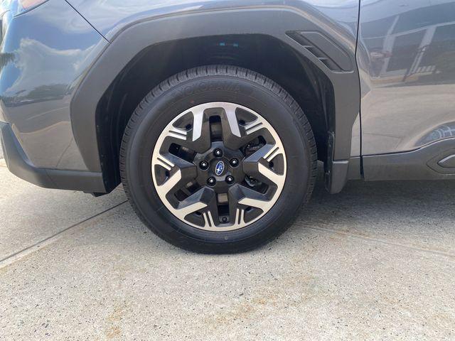 2025 Subaru Forester Base