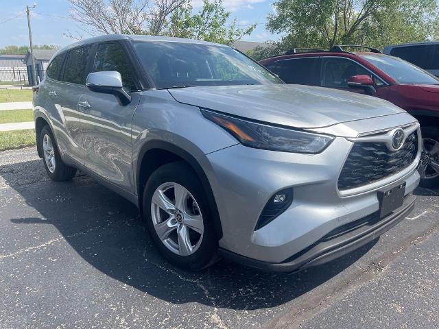 2023 Toyota Highlander LE