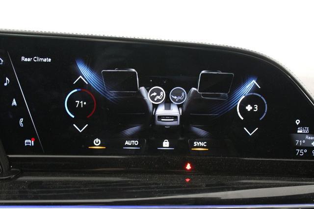 2024 Cadillac Escalade 4WD Sport