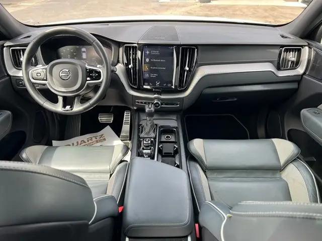 2020 Volvo XC60 T6 R-Design
