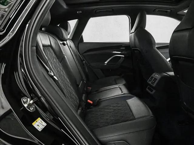 2026 Audi SQ5 Premium Plus TFSI quattro S tronic