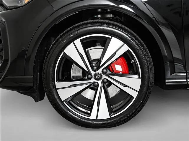 2026 Audi SQ5 Premium Plus TFSI quattro S tronic