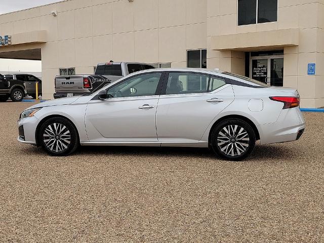 2024 Nissan Altima SV FWD