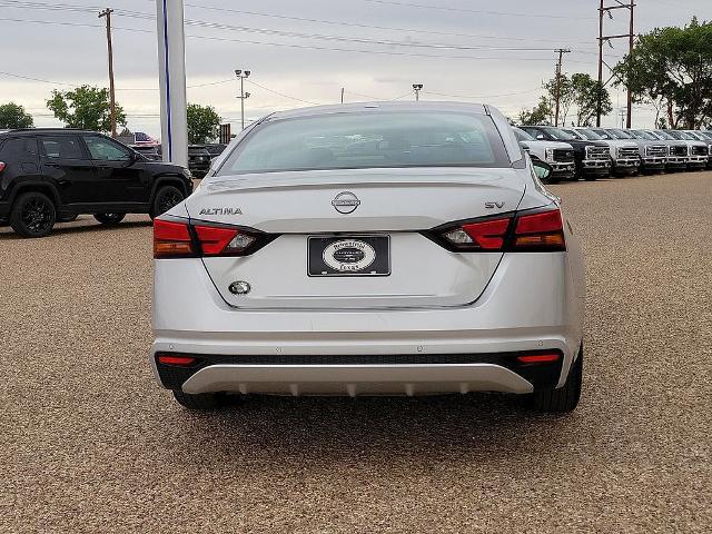 2024 Nissan Altima SV FWD