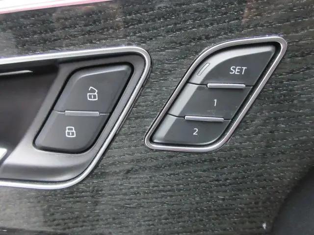 2020 Audi Q8 Premium Plus 55 TFSI quattro Tiptronic