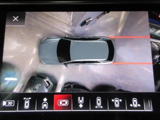 2020 Audi Q8 Premium Plus 55 TFSI quattro Tiptronic