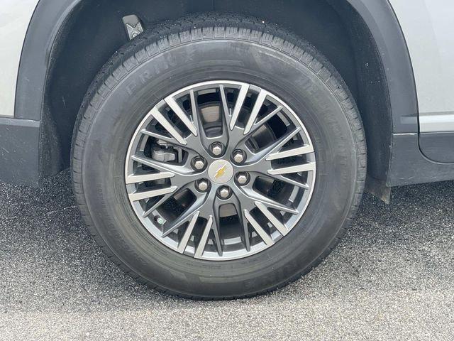 2025 Chevrolet Traverse FWD LT