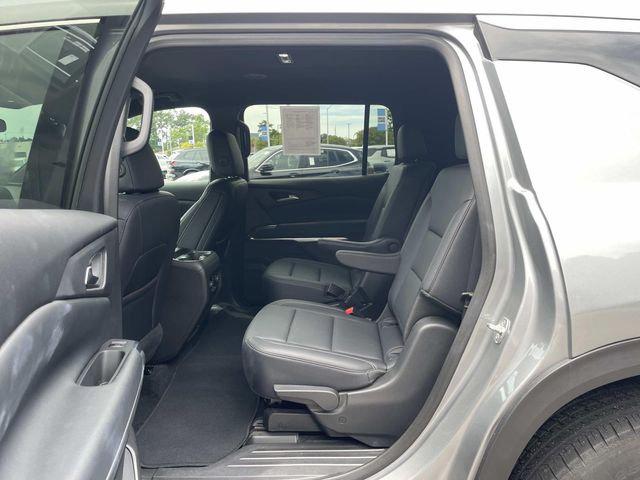 2025 Chevrolet Traverse FWD LT