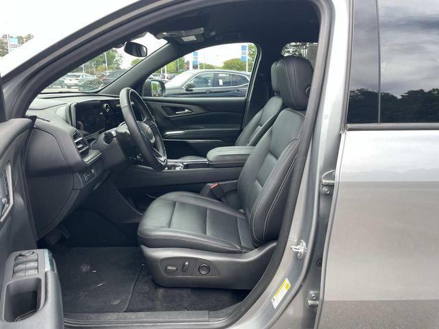 2025 Chevrolet Traverse FWD LT