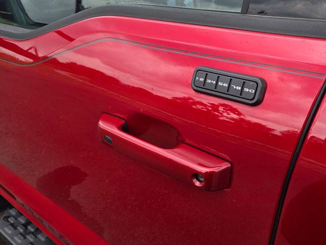 2025 Ford F-150 Flash