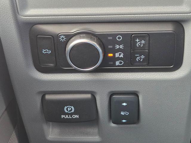 2025 Ford F-150 Flash