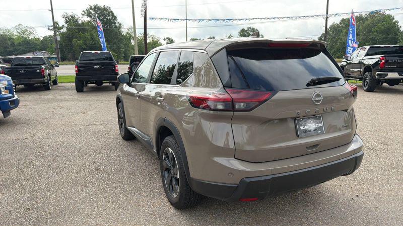 2025 Nissan Rogue SV Intelligent AWD