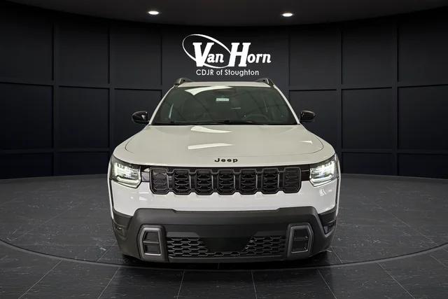 2026 Jeep Cherokee Laredo 4x4