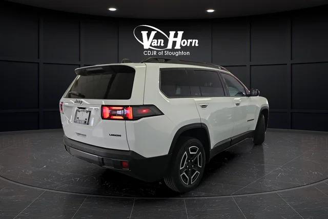 2026 Jeep Cherokee Laredo 4x4