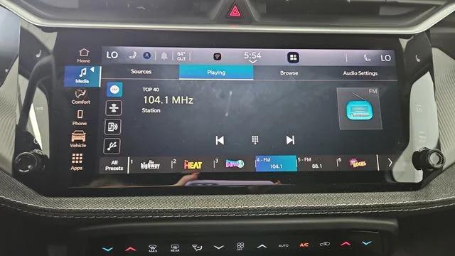 2026 Jeep Cherokee Laredo 4x4