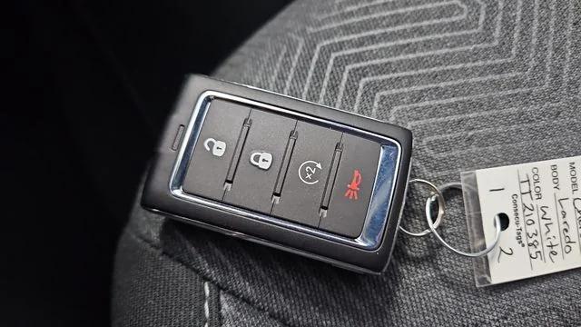2026 Jeep Cherokee Laredo 4x4