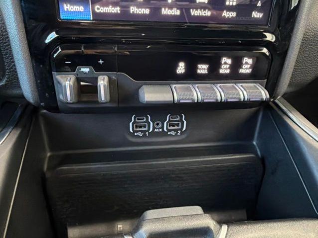2023 Ram 1500 Laramie Crew Cab 4x4 5'7" Box