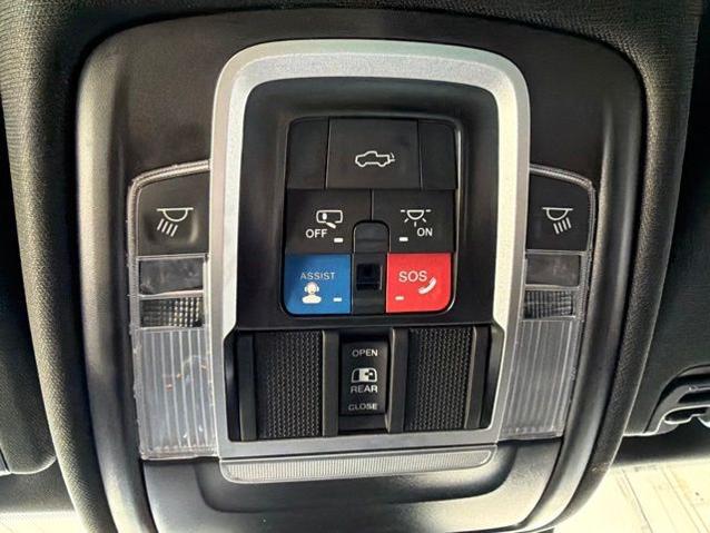 2023 Ram 1500 Laramie Crew Cab 4x4 5'7" Box