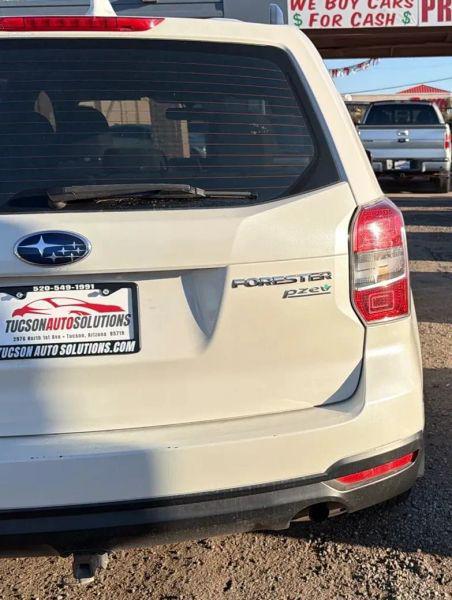 2016 Subaru Forester 2.5i
