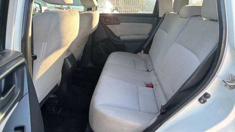 2016 Subaru Forester 2.5i