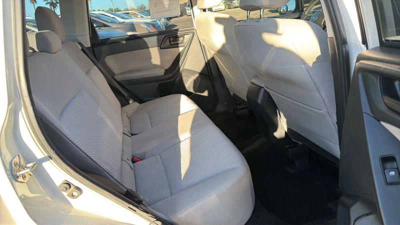 2016 Subaru Forester 2.5i