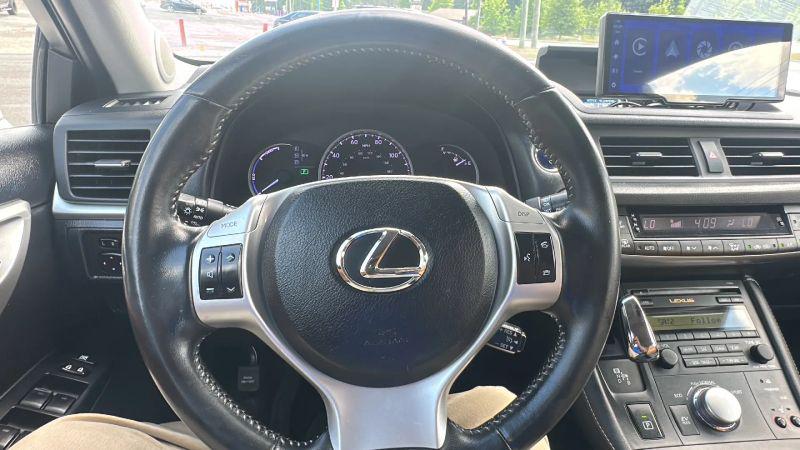 2012 Lexus CT 200h Premium