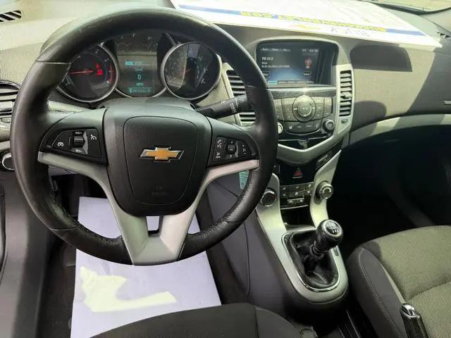 2014 Chevrolet Cruze 1LT Manual