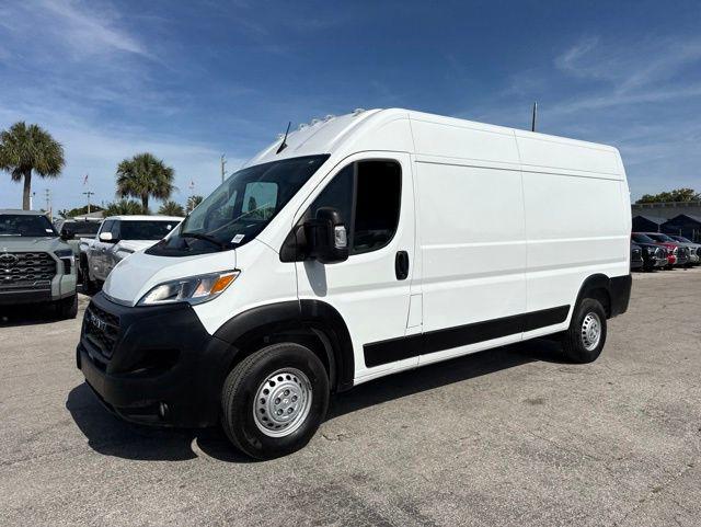 2025 Ram ProMaster 2500 Cargo Van Tradesman High Roof 159" WB w/Pass Seat