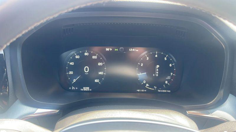 2020 Volvo XC60 T5 Momentum