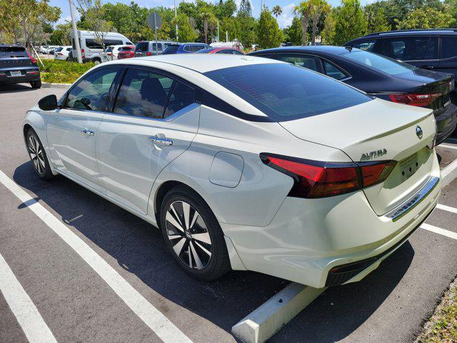 2021 Nissan Altima SL FWD