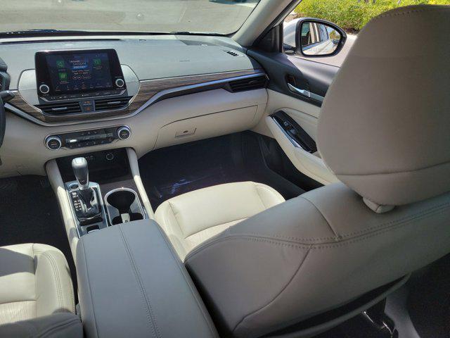2021 Nissan Altima SL FWD