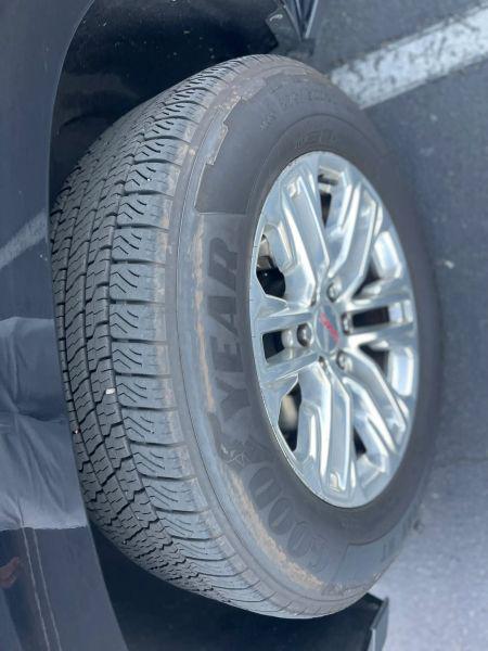 2021 GMC Yukon XL 2WD SLT