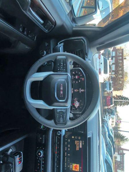 2024 GMC Sierra 1500 4WD Crew Cab Short Box SLT