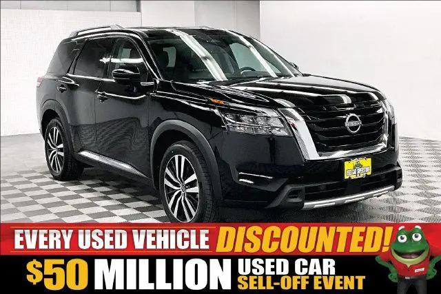 2025 Nissan Pathfinder Platinum 4WD for sale in Herculaneum, MO