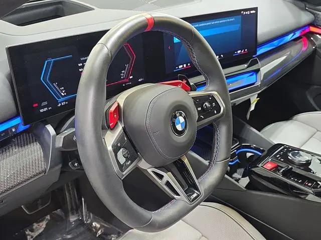 2025 BMW M5 Standard