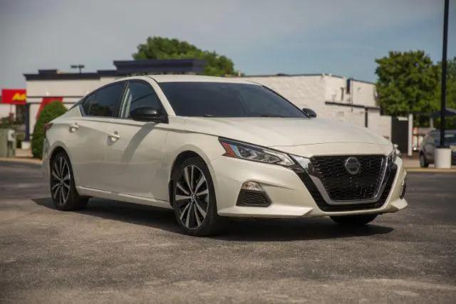 2021 Nissan Altima SR FWD for sale in Lawrenceburg, TN