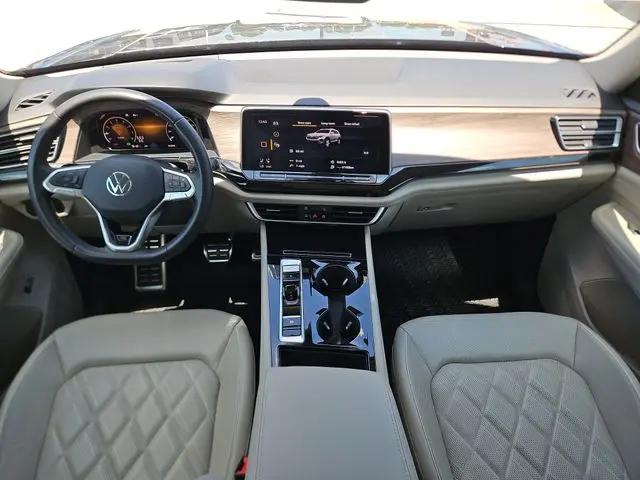 2024 Volkswagen Atlas 2.0T SEL Premium R-Line