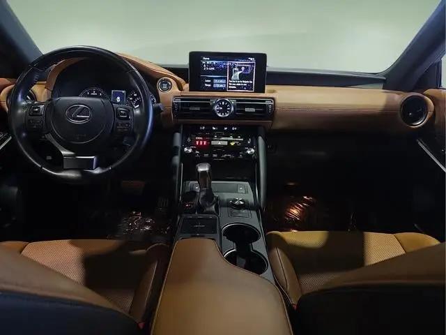 2024 Lexus IS 350 F SPORT Design
