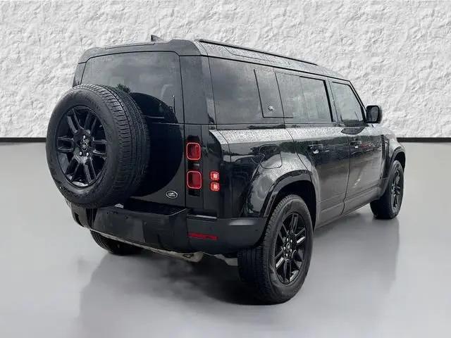 2022 Land Rover Defender 110 Standard