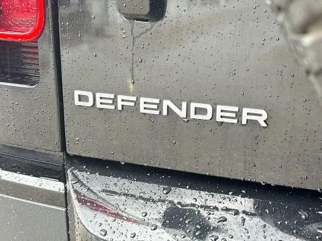 2022 Land Rover Defender 110 Standard
