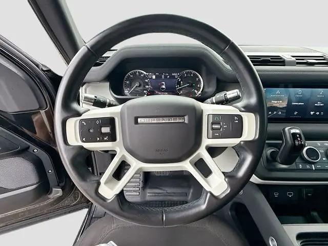 2022 Land Rover Defender 110 Standard