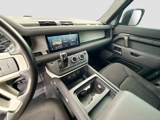 2022 Land Rover Defender 110 Standard