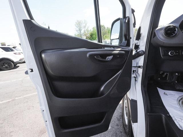 2025 Mercedes-Benz Sprinter 2500 Standard Roof 4-Cyl Diesel