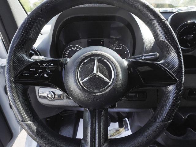 2025 Mercedes-Benz Sprinter 2500 Standard Roof 4-Cyl Diesel
