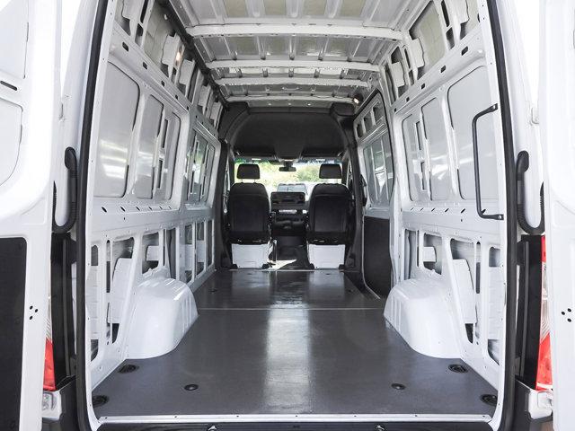 2025 Mercedes-Benz Sprinter 2500 Standard Roof 4-Cyl Diesel